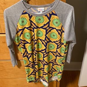 LuLaRoe Top! 🍯